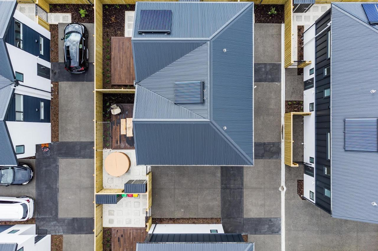 Ferienwohnung Cozy Retreat With Hot Tub Christchurch Exterior foto