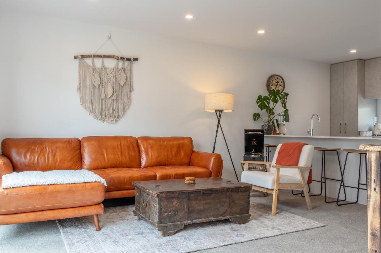 Ferienwohnung Cozy Retreat With Hot Tub Christchurch Exterior foto